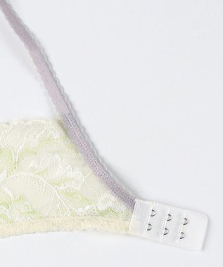 Wing ブラジャー 背中の段差をスムージング 脇高設計 バストの脇流れをブロック 【後ろ姿きれいブラ】 ブラ KB2722 ウイング／ワコール クリーム