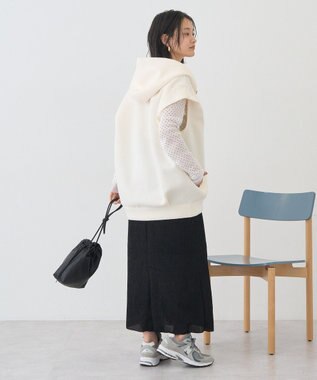 AMERICAN HOLIC ポンチZIPフーディーベスト Ivory