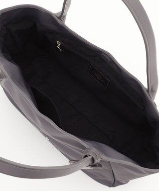 TOCCA 【新色登場・A4サイズ対応】T-JARDIN NYLONBAG ナイロンバッグ ライトグレー系