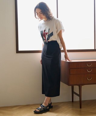 UNFILO Iラインスカート ブラック