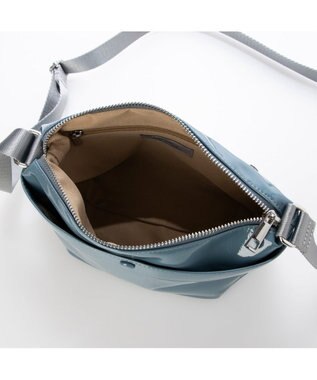 UNBILLION カシュカシュ cachecache / ソフトエナメル舟型ショルダー ライトブルー