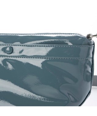 UNBILLION カシュカシュ cachecache / ソフトエナメル舟型ショルダー ライトブルー