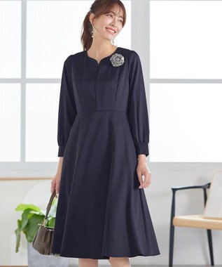 Tiaclasse L 【セレモニー・新色追加】ハートネックくるみ釦ワンピース ネイビー
