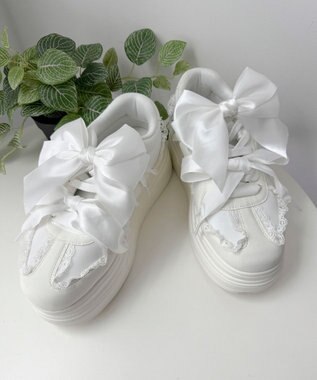 WEGO ダブルリボンフリルスニーカー ホワイト