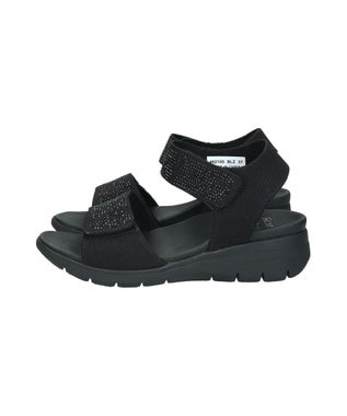 Bridget Birkin 【Round About】ラインストーンアンクルストラップサンダル ブラック雑材