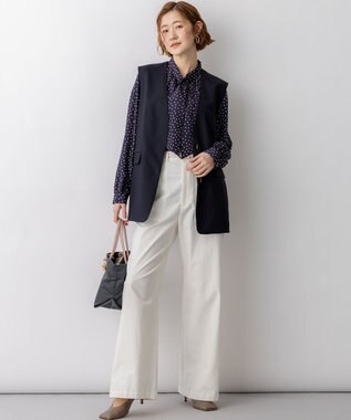 23区 【先行予約】ランダムドットプリント タックブラウス ネイビー系