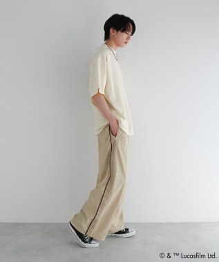 Green Parks ＳＴＡＲ　ＷＡＲＳ／グラフィック半袖ＢＩＧＴＥＥ Cream