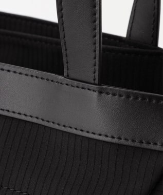 Y'SACCS コーデュロイライクナイロントート ブラック