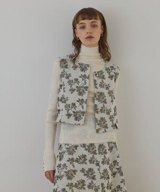 GRACE CONTINENTAL ラメフラワージャガードベスト