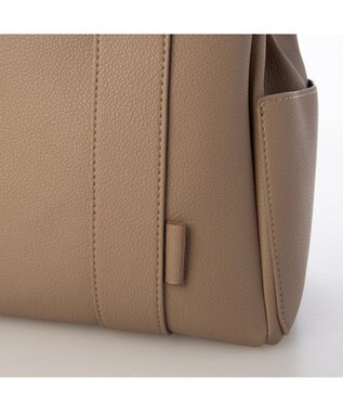 UNBILLION カシュカシュ cachecache / 6ポケットパーテーション2wayトート オーク