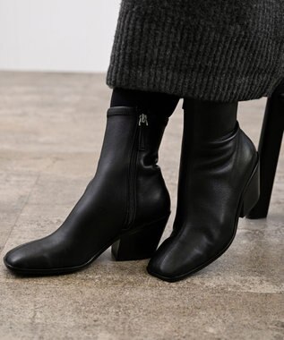 APOM ストレッチレザーサイドジップブーツ 60 ブラック