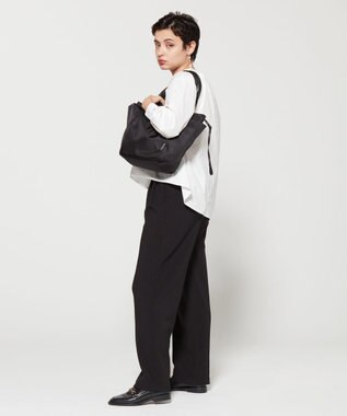 Y'SACCS 【Y’SACCS vous et】コンテナバッグ Ｍサイズ ブラック