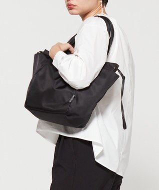 Y'SACCS 【Y’SACCS vous et】コンテナバッグ Ｍサイズ ブラック