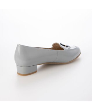 ing <ing>【レイン対応】ローファーパンプス ライトグレー