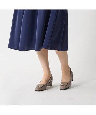 Riz raffinee <Riz raffinee>【レイン対応】スクエアトゥレインパンプス ダークベージュエナメル