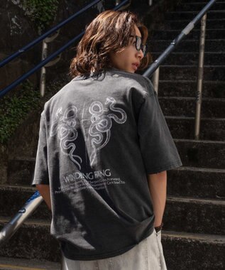 WEGO 【ユニセックス着用ITEM/MLサイズ展開】ブリーチヴィンテージグラフィックT（SS） ブラックその他