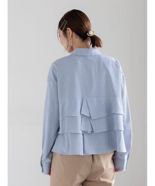 Te chichi ティアードフリルクロップトシャツ ネイビー