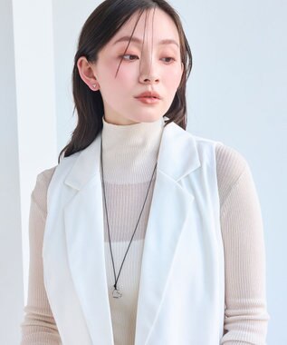 Phoebe 【金属アレルギー対応】ハートリーフセラミックピアス　シルバー/ニッケルフリー（片耳） シルバー