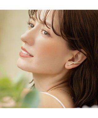 blancotokyo 【金属アレルギー対応】ビジューパールイヤークライマー METEORO ゴールド