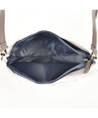 LA BAGAGERIE プリュイ タックショルダー アイボリー