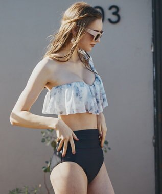 San-ai Resort（三愛水着楽園） 【SALE】軽い着け心地でしっかり盛れる【楽盛り水着】　ワイヤービキニ　7S・9M・11L　【San-ai Resort（サンアイリゾート）】 ホワイト×グレー