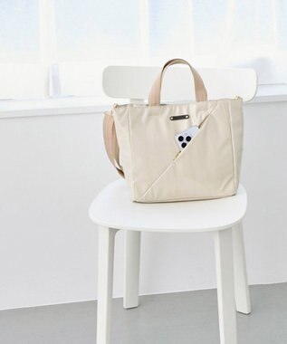 ROOTOTE 3665【ななめに走るポケットライン】LT.スクエア.スラッシュ-A 01：アイボリー