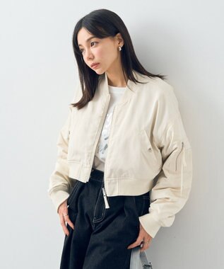 earth music&ecology ファーリバーシブルショートＭＡ－１ Ivory