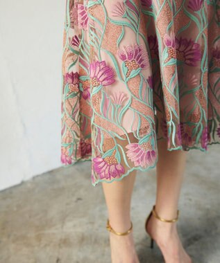 GRACE CONTINENTAL フラワー刺繍チュールドレス ピンク