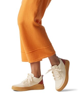 SOREL アウトアンドアバウト4 ロウスニーカー　ウォータープルーフ Honey White, Sanguine