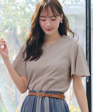 Tiaclasse 【おのののかさん着用】「サマケア」キーネックフレアスリーブトップス グレージュ