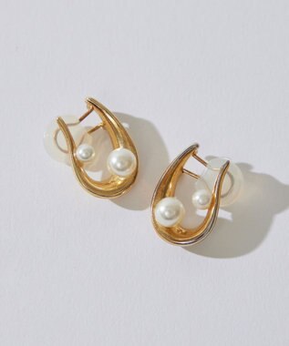  【Oggi12月号掲載】メタルウェーブイヤリング