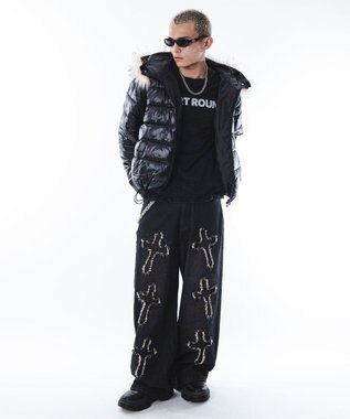 WEGO 【ユニセックス着用ITEM】2WAYシャイニーパファーフーディー ブラック