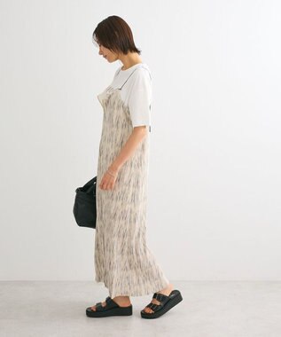 Green Parks ・ＥＬＥＮＣＡＲＥ　ＤＵＥ　フロントＺＩＰプリーツワンピ Beige