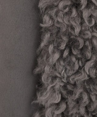 Green Parks ■ESCAR フラッフィーベスト Charcoal Gray