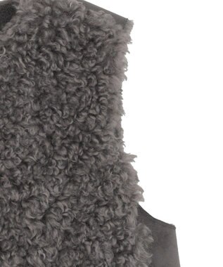 Green Parks ■ESCAR フラッフィーベスト Charcoal Gray