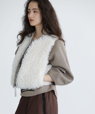 Green Parks ■ESCAR フラッフィーベスト Ivory