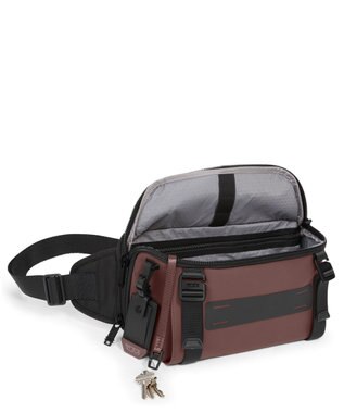 TUMI ALPHA BRAVO 「プラトーン」スリング オックス ブラッド