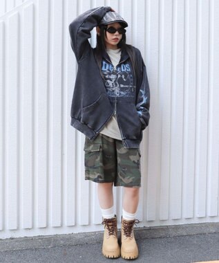 WEGO 【ユニセックス着用ITEM/MLサイズ展開】パウダーブリーチグラフィックZIPパーカー 柄3