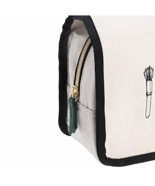 ACE BAGS & LUGGAGE HAyU × ace.  トラベルポーチ 猫柄 17826 アイボリー