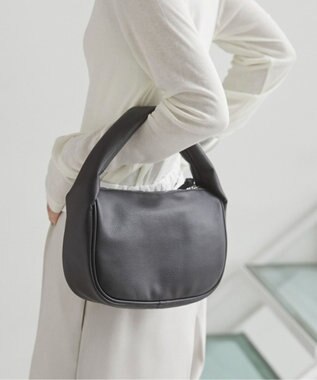 WEGO 【ANGIE VINTAGE】ハーフムーンBAG ブラック