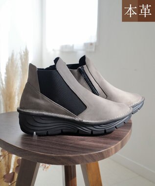 Pointer 本革超軽量サイドゴアショートブーツ