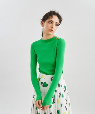 バックシャンニットトップ