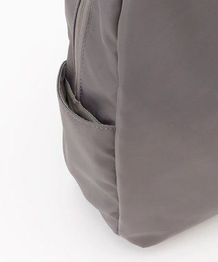 Y'SACCS 【Y’SACCS vous et】フロントファスナーデイパック グレー