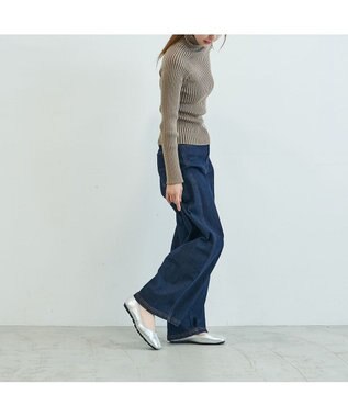 MODE ET JACOMO <carino>スクエアトゥ切り替えデザインフラットパンプス シルバー