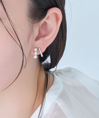 Phoebe 【痛くないシリーズ/金属アレルギー対応】ダブルデコレイトパールライトフィットイヤリング　シルバー シルバー