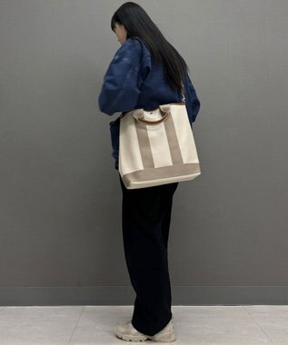 TOPKAPI 【Breath TOPKAPI】スコッチグレイン ネオレザー 縦型 A4 トート バッグ ショルダー付き L ペールベージュ