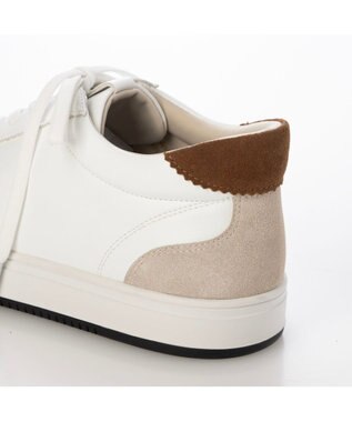 ing <ing>【レイン対応】エアフロースニーカー ホワイト