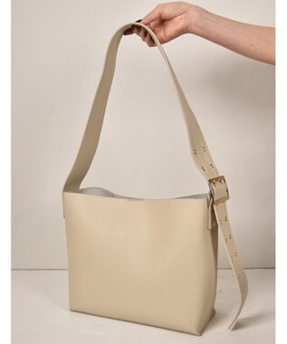 LA BAGAGERIE 【MONICA】ベルトデザインA4トート