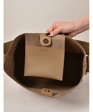 LA BAGAGERIE 【MONICA】ベルトデザインA4トート ベージュ