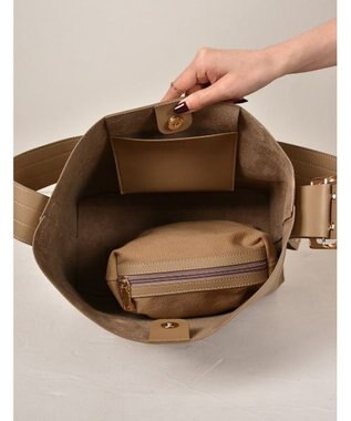 LA BAGAGERIE 【MONICA】ベルトデザインA4トート ベージュ